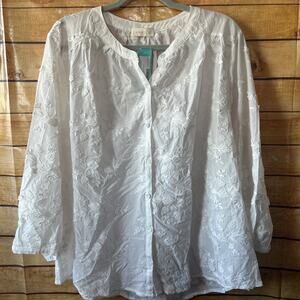 White Elegant Floral Embrodiered 3/4 Sleeve Blouse Size 2X NWT